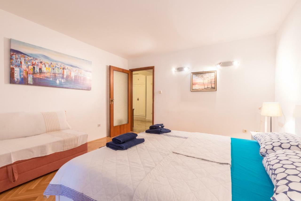 Apartment Urban Garden غييكا المظهر الخارجي الصورة