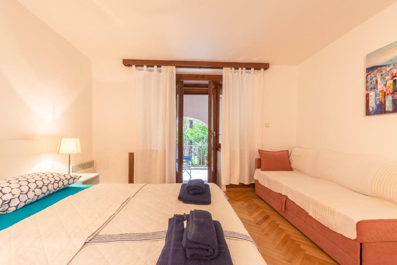 Apartment Urban Garden غييكا المظهر الخارجي الصورة