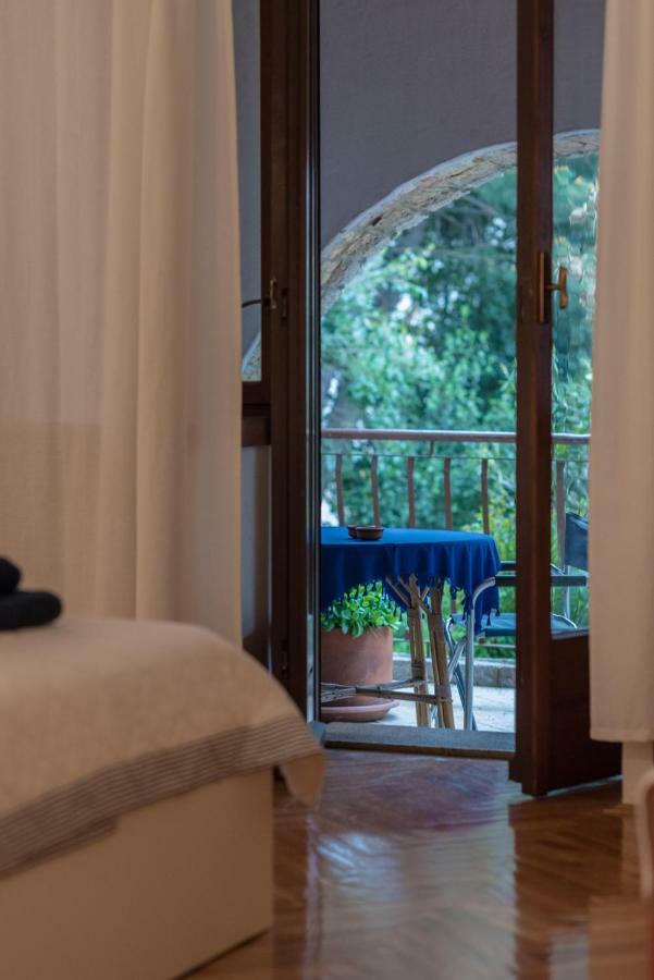 Apartment Urban Garden غييكا المظهر الخارجي الصورة