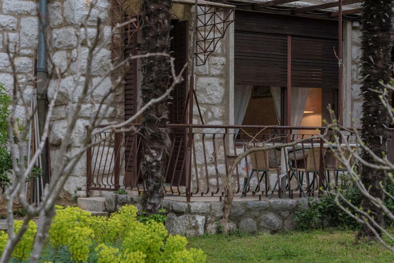 Apartment Urban Garden غييكا المظهر الخارجي الصورة