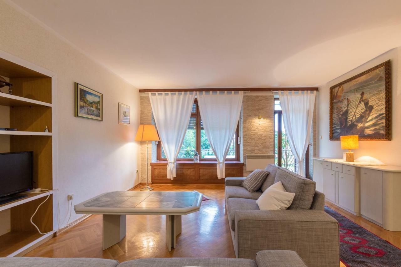Apartment Urban Garden غييكا المظهر الخارجي الصورة