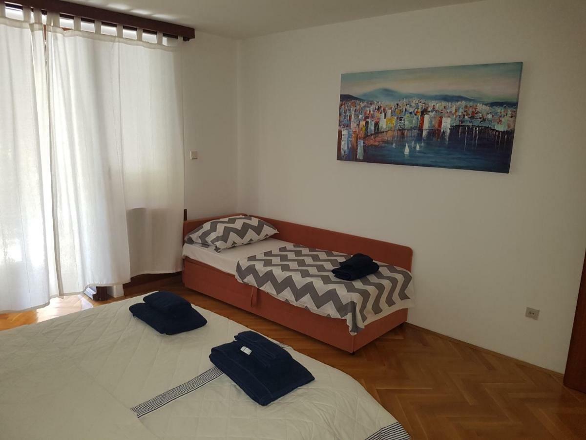 Apartment Urban Garden غييكا المظهر الخارجي الصورة