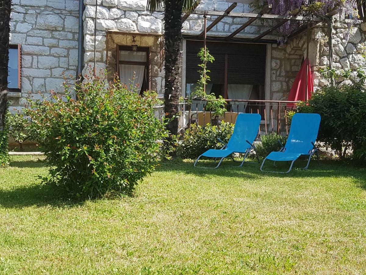 Apartment Urban Garden غييكا المظهر الخارجي الصورة
